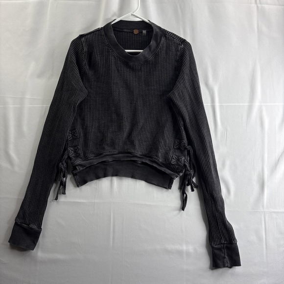 FP Movement by Free People Tops - FP One Cropped Shirt Woman's Small Black Long Sleeve